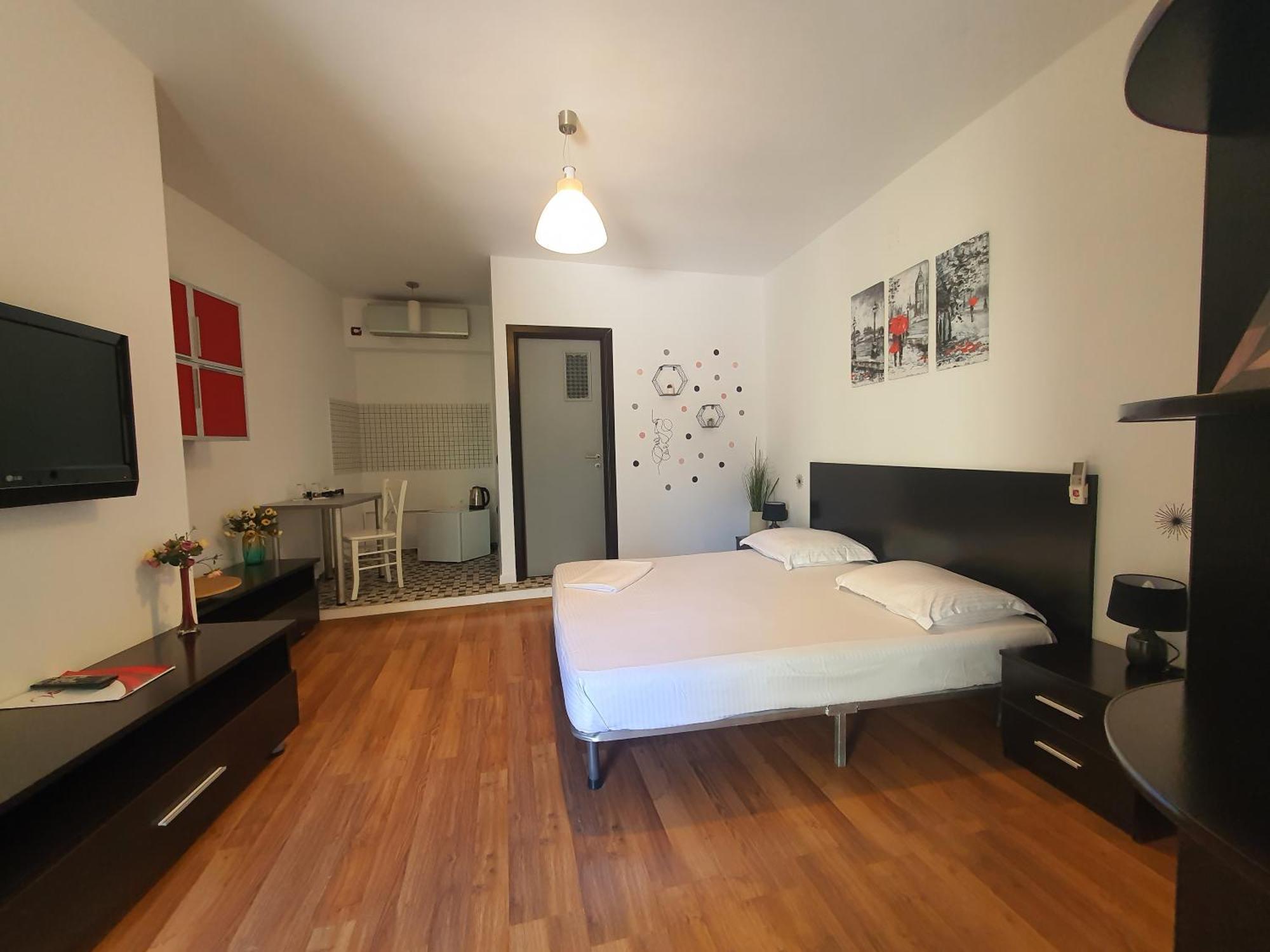 Vila Sia Boekarest Buitenkant foto